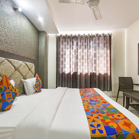Fabhotel Green Valley Chandigarh Exterior photo